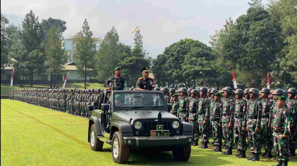 Danpusdikif Buka Pendidikan Pertama Tamtama (Dikmata) TNI AD Gelombang I TA 2025 di Cipatat