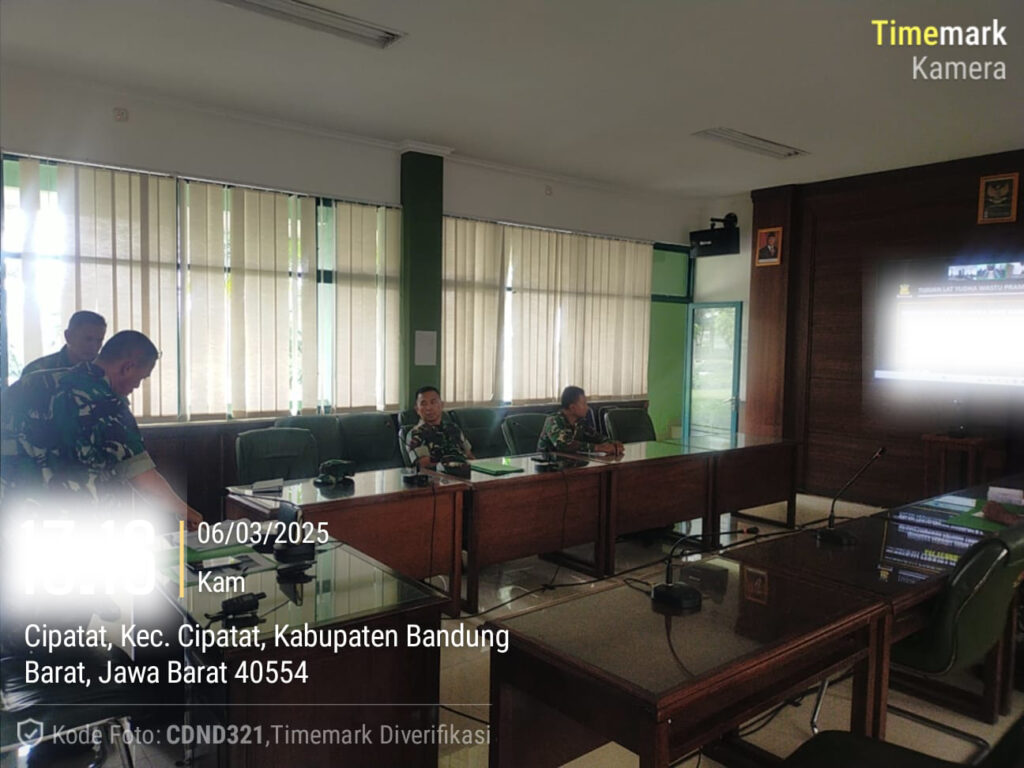 Wadan Pusdikif terima Paparan Kesiapan Latkadertih PSB TNI AD PIK (Pam VVIP) TA 2025 serta Paparan Kesiapan Materi Baksilan dan Bakpurlan Siswa Dikcabpaif TA 2025 Abit Diktukpa TNI AD Gelombang II TA 2024